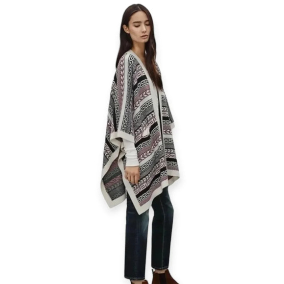 Aritzia Golden by TNA Alpaca and Wool Oversized Tribal Shawl Wrap Small/Medium - Picture 6 of 16